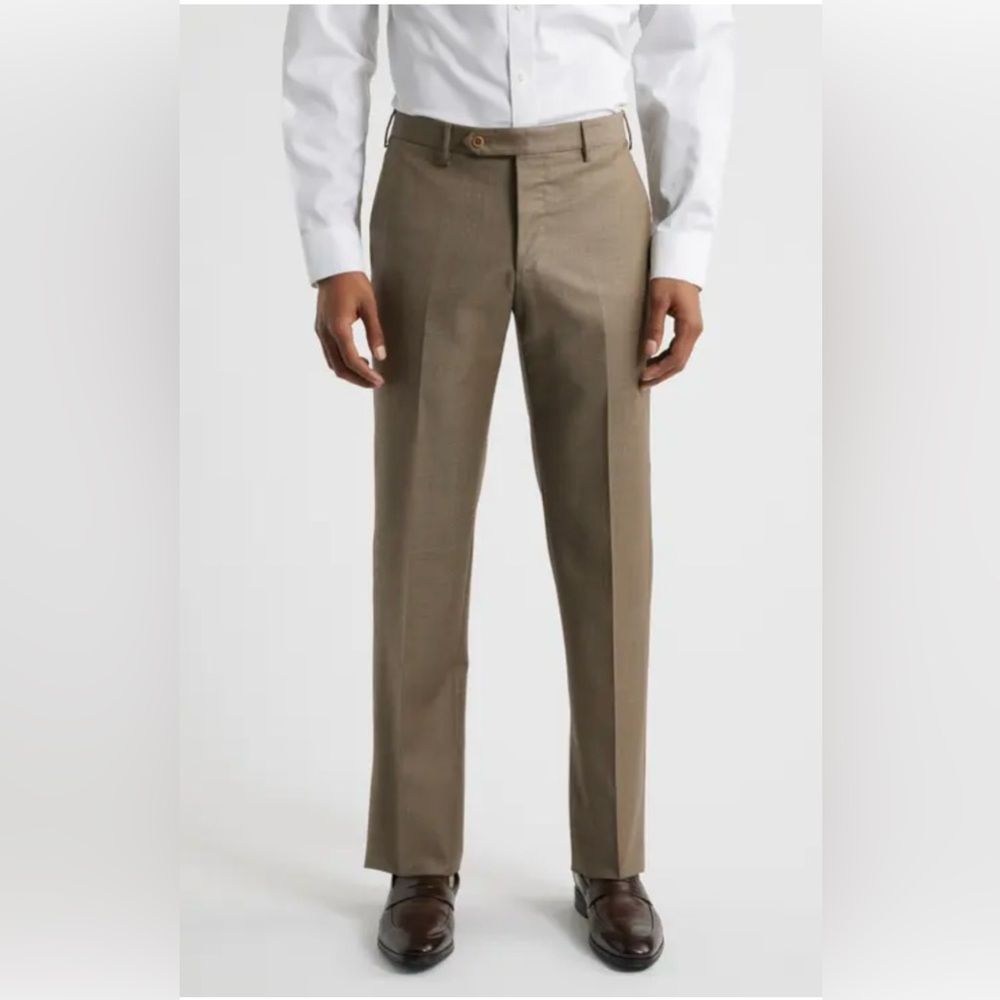 Madison men’s size 38/32 flat‎ front trousers with pockets textured tan color